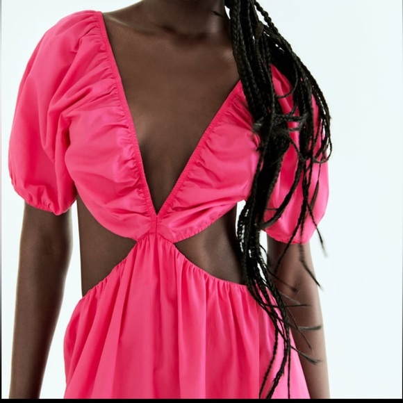 Zara cut out Barbie pink dress with braided straps poplin maxidress 2023 - Picture 9 of 13